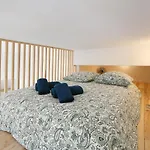 Vue Imprenable Et Charme Historique A Apartment