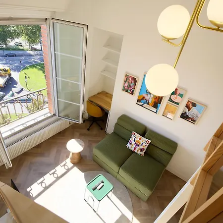 Vue Imprenable Et Charme Historique A Διαμέρισμα