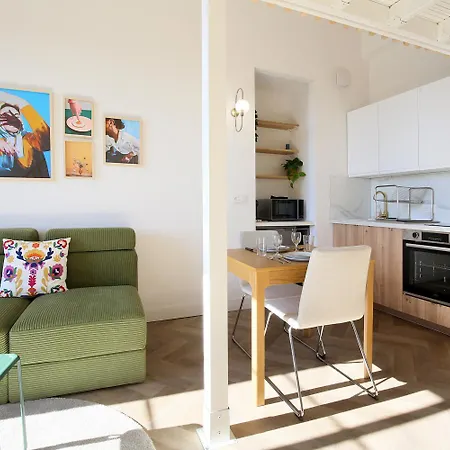 Vue Imprenable Et Charme Historique A Apartament Tuluza