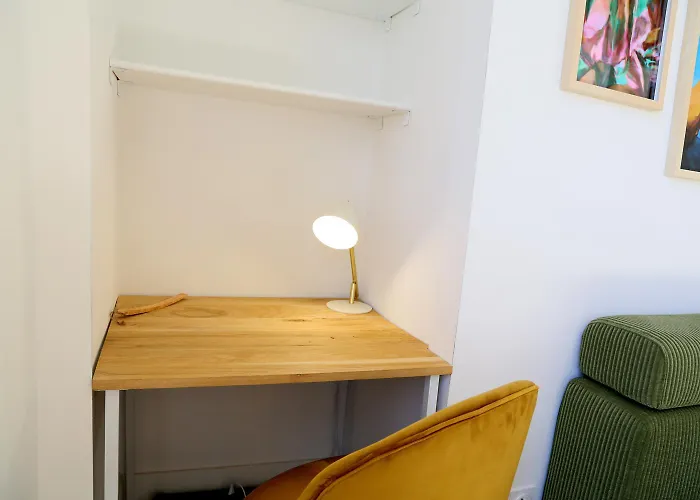 Vue Imprenable Et Charme Historique A Apartament Tuluza