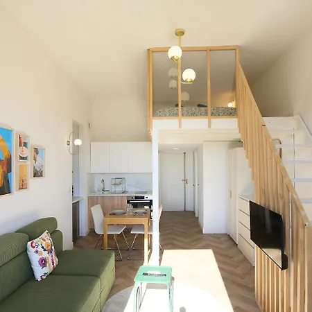 公寓 Vue Imprenable Et Charme Historique A