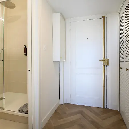 公寓 Vue Imprenable Et Charme Historique A