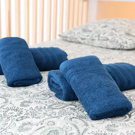 Vue Imprenable Et Charme Historique A *