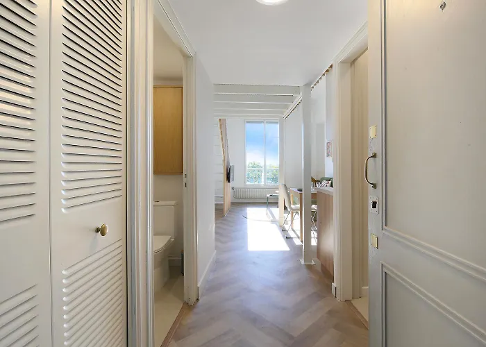 Vue Imprenable Et Charme Historique à Apartamento